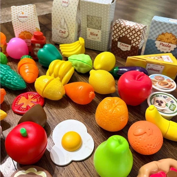 Colorful Play Food Set for Kids - Picture 6 of 7